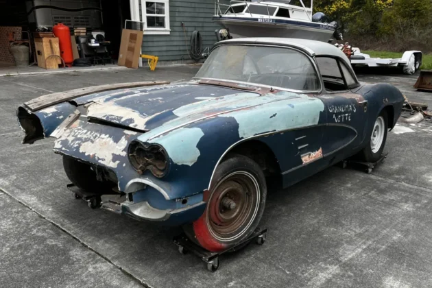 1961 Chevrolet Corvette Project