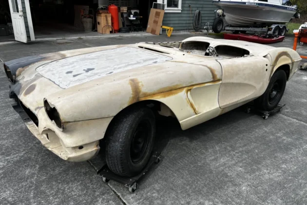 1961 Chevrolet Corvette Convertible Project