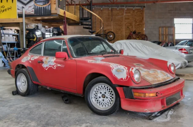 1981 Porsche 911SC Roller Project