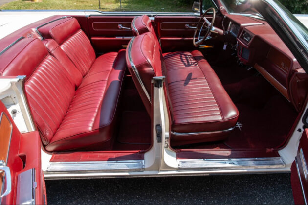 1962 Lincoln continental convertible - Image 7